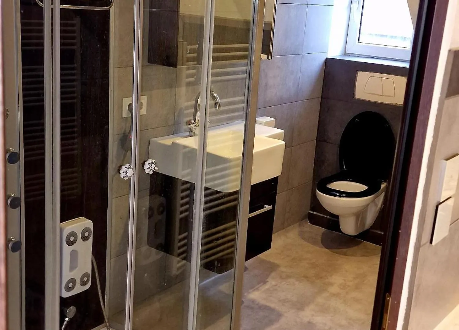 Urban Oasis - Luxe Cozy City Centre Big Appartement Schiedam Daire