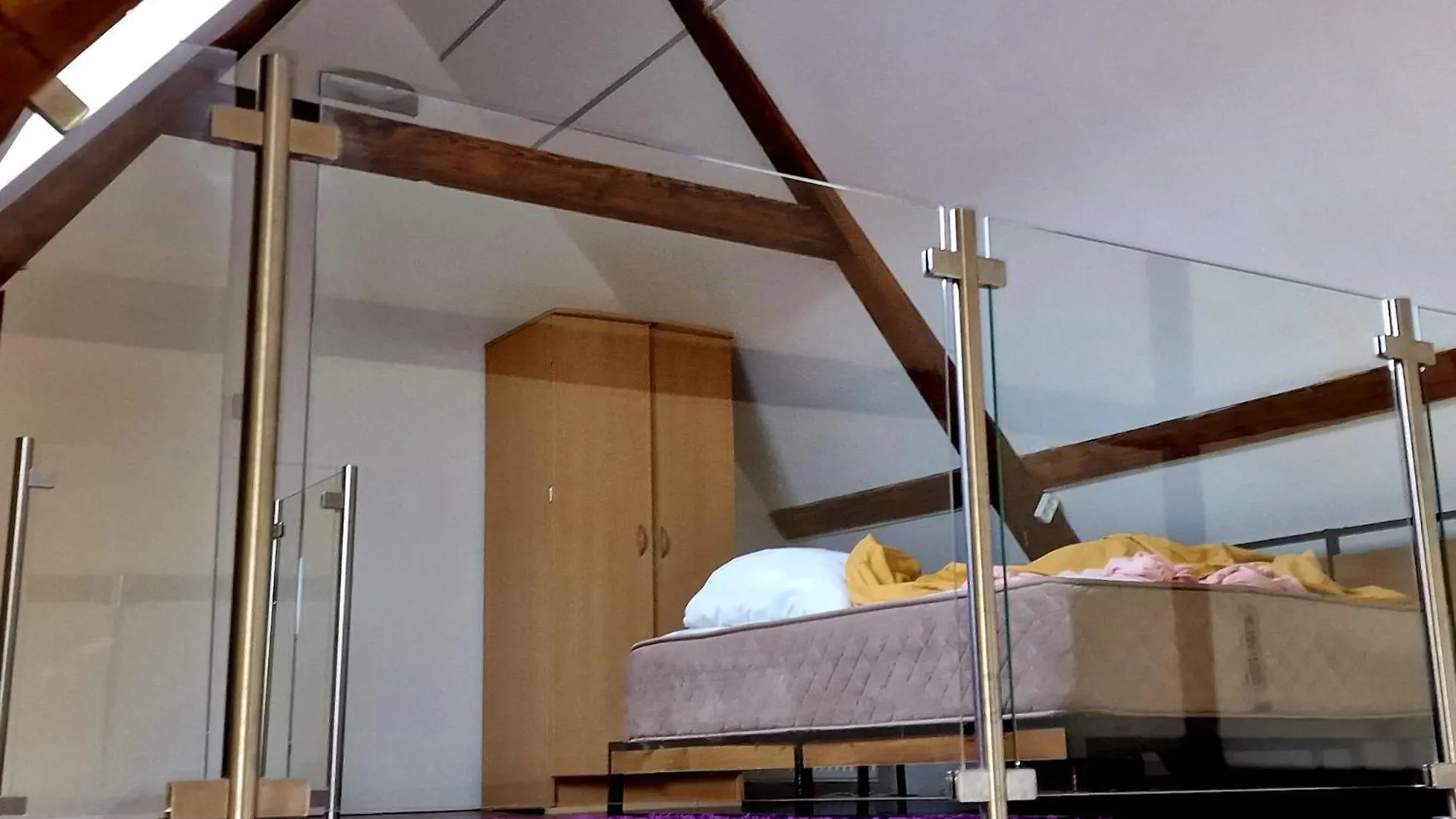 Urban Oasis - Luxe Cozy City Centre Big Appartement Schiedam Netherlands